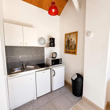 Apartamento 6 - Part Dieu - Rue Cuvier - 61 *